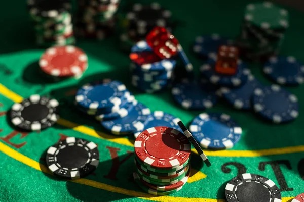 online payment and e-wallet deposits link instantly to your verified account slotogel deposit confirmation showing QRIS code scan option on mobile